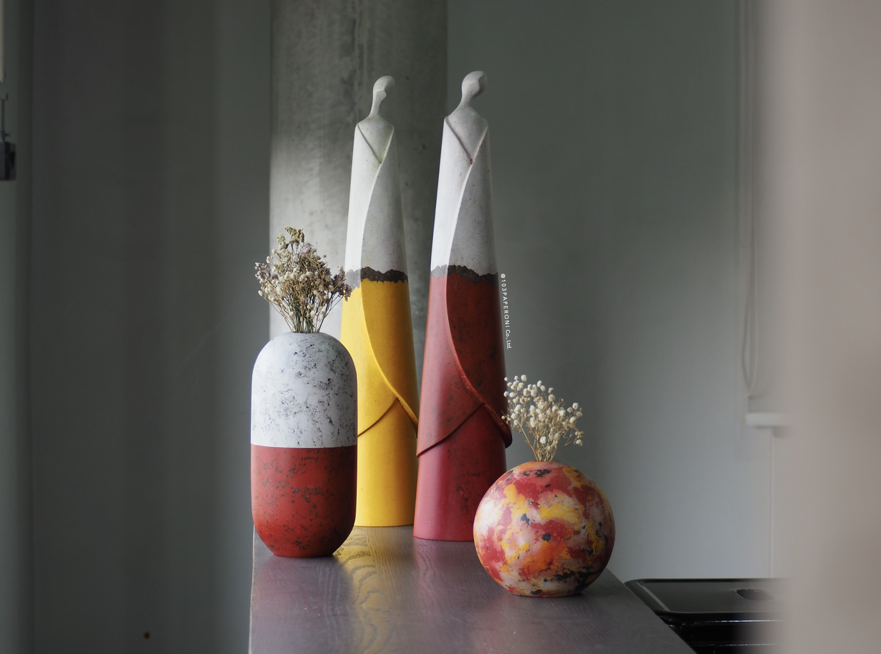 COLORFUL COLLECTION NO.2  :  PAPER SCULPTURE AND PAPER VASE  -  Our designs give new life to recycled paper and other natural materials,  Handmade sculptures , Which is created piece by piece.