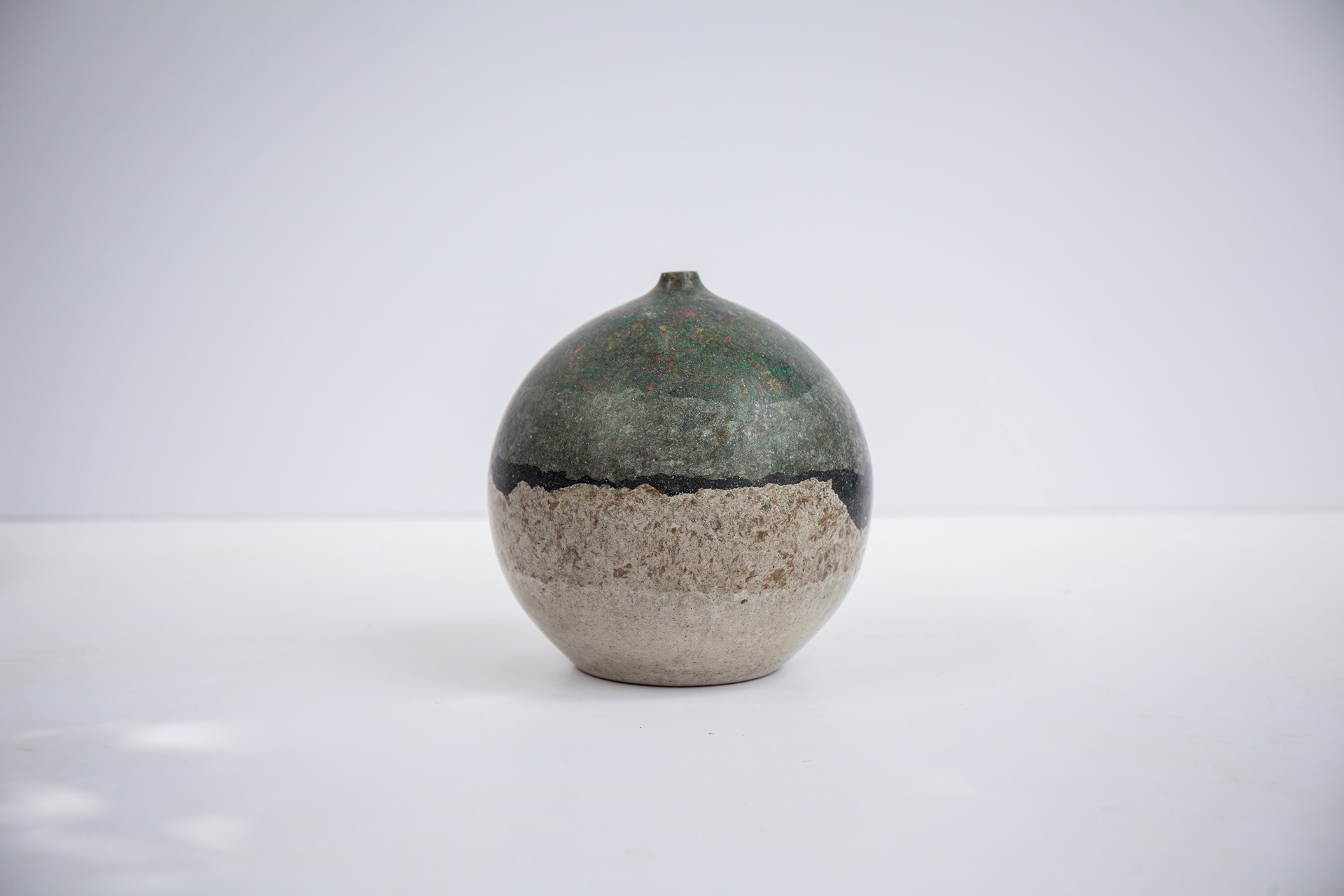 103PAPER NO.10  :  PAPER VASE  -  Our designs give new life to recycled paper and other natural materials,  Handmade sculptures , Which is created piece by piece.