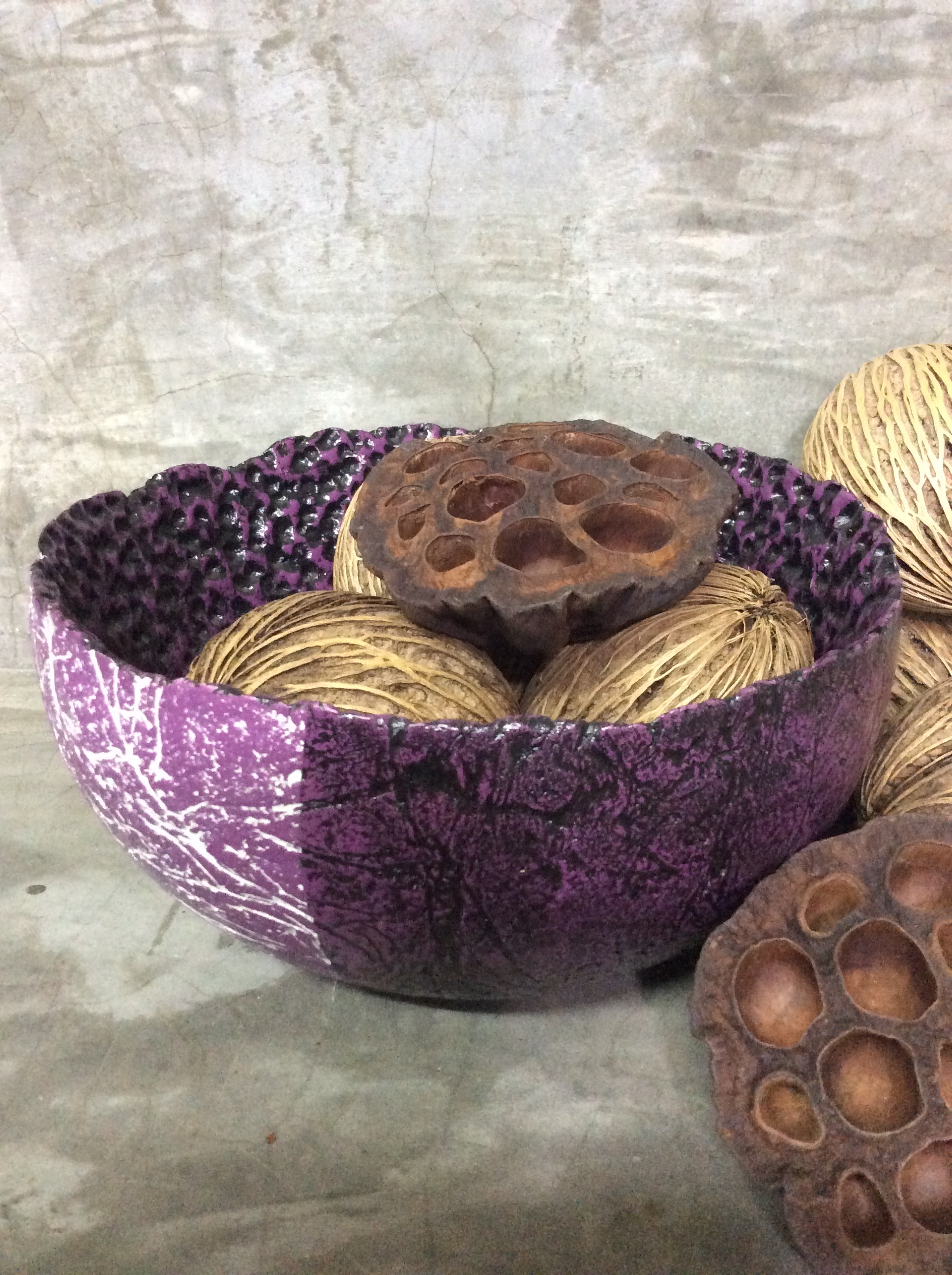 103PAPER NO.16 : PAPER TRAY - Our designs give new life to recycled paper and other natural materials, Handmade sculptures , Which is created piece by piece. 103PAPER NO.16 : PAPER TRAY - Our designs give new life to recycled paper and other natural materials, Handmade sculptures , Which is created piece by piece.