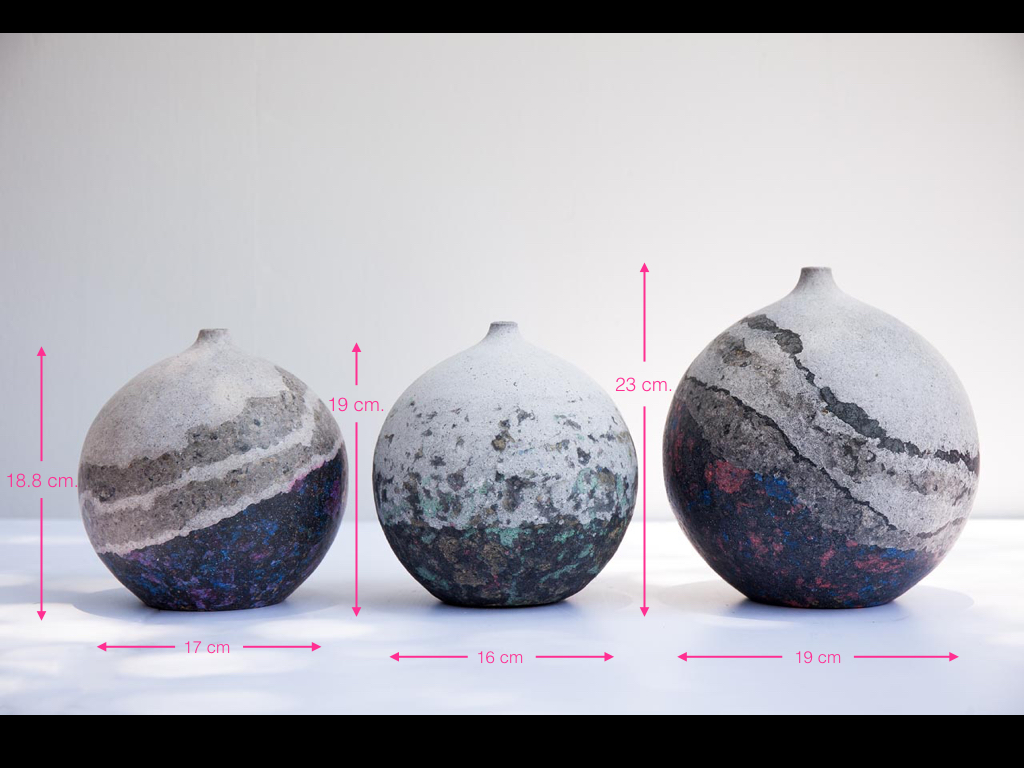 103PAPER NO.2 : PAPER VASE - Our designs give new life to recycled paper and other natural materials, Handmade sculptures , Which is created piece by piece. 103PAPER NO.2 : PAPER VASE - Our designs give new life to recycled paper and other natural materials, Handmade sculptures , Which is created piece by piece.