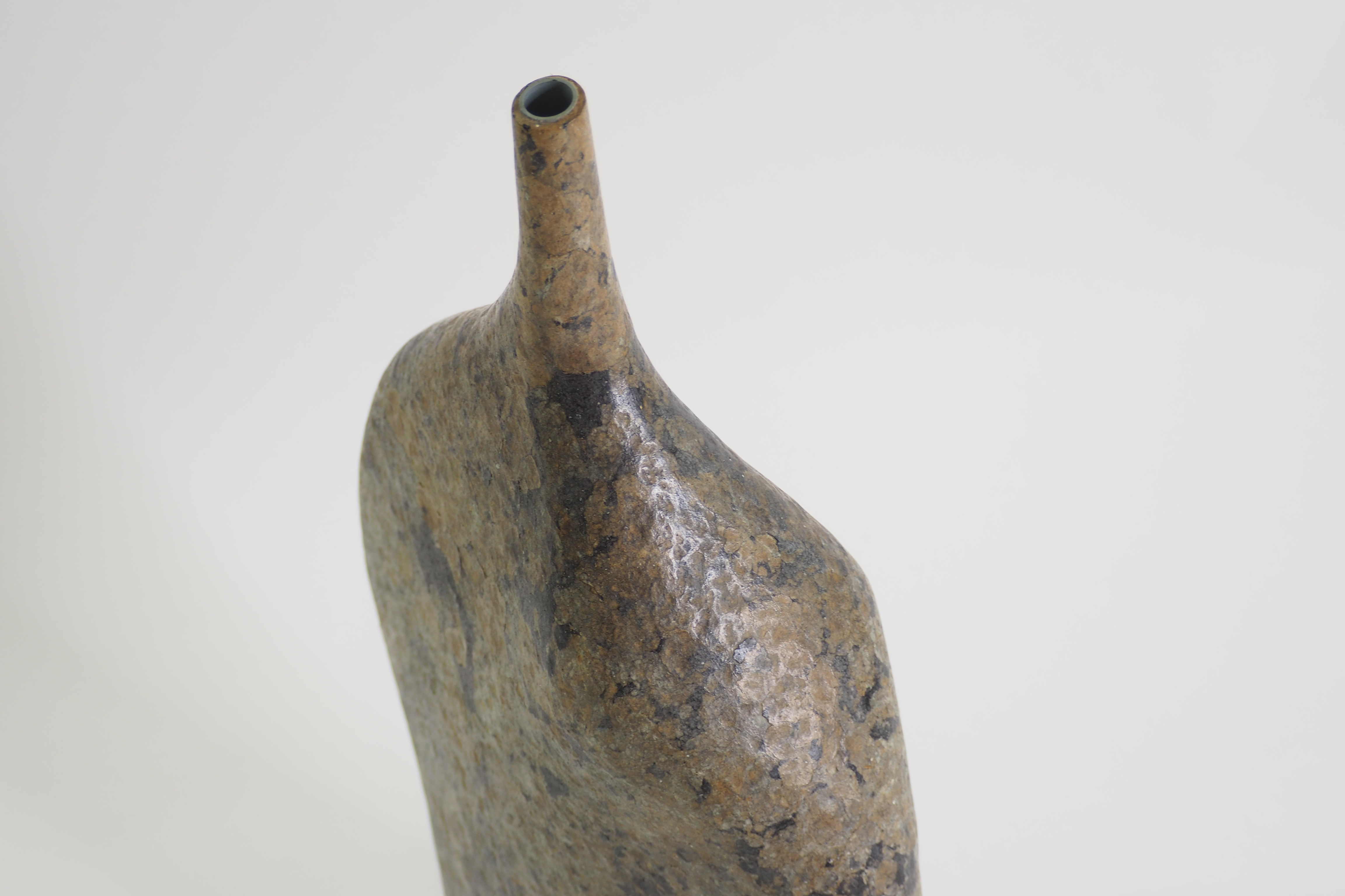 103PAPER NO.23  :  PAPER VASE  -  Our designs give new life to recycled paper and other natural materials,  Handmade sculptures , Which is created piece by piece.