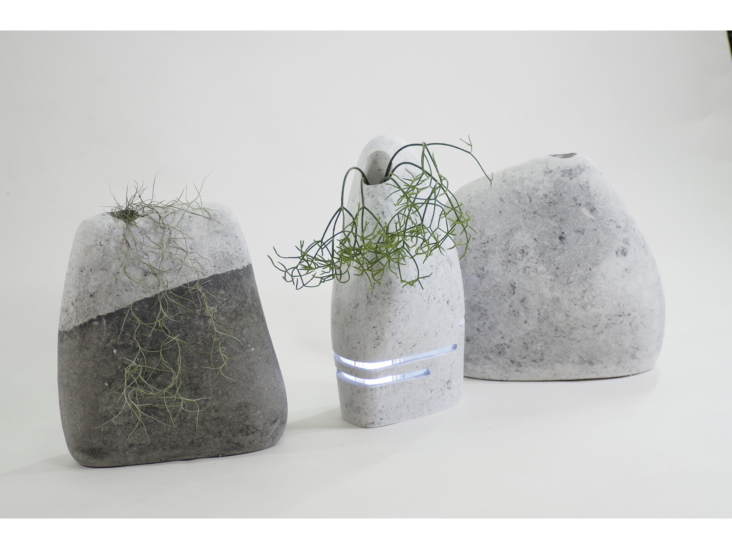 NEXTS : PAPER VASE - Our designs give new life to recycled paper and other natural materials, Handmade sculptures , Which is created piece by piece. NEXTS : PAPER VASE - Our designs give new life to recycled paper and other natural materials, Handmade sculptures , Which is created piece by piece.