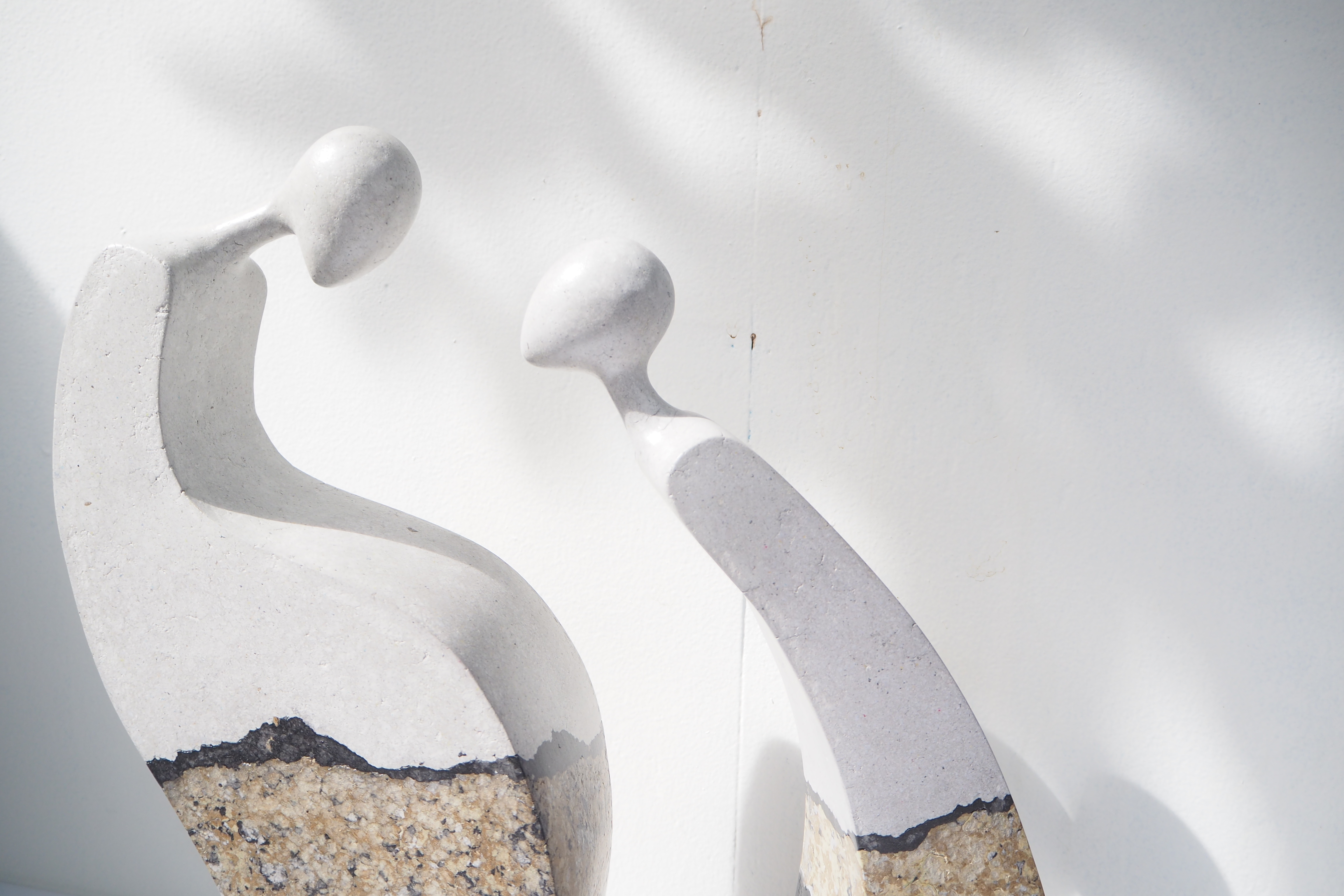 103PAPER NO.45  :  PAPER SCULPTURE  -  Our designs give new life to recycled paper and other natural materials,  Handmade sculptures , Which is created piece by piece.