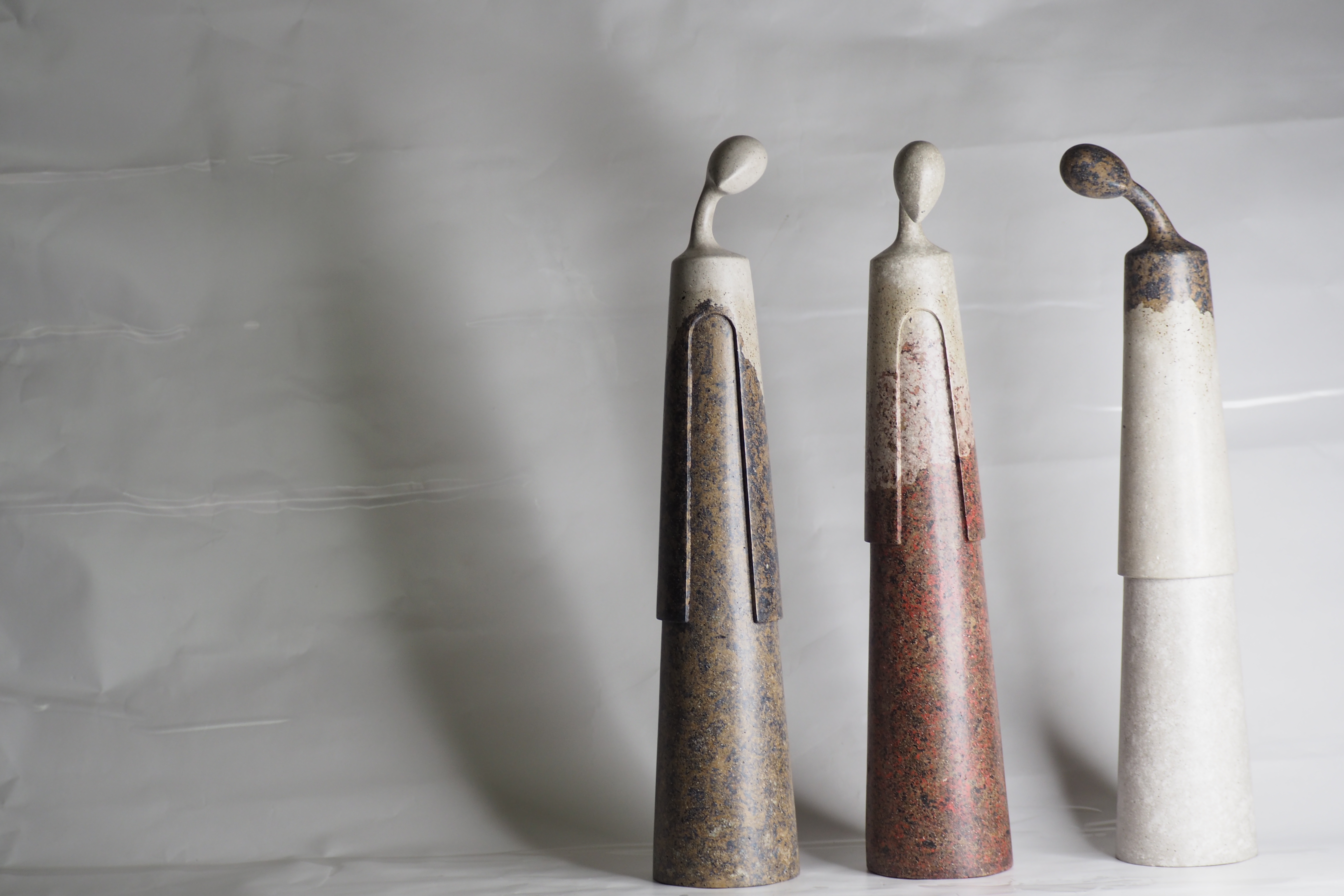 103PAPER NO.42  :  PAPER SCULPTURE  -  Our designs give new life to recycled paper and other natural materials,  Handmade sculptures , Which is created piece by piece.