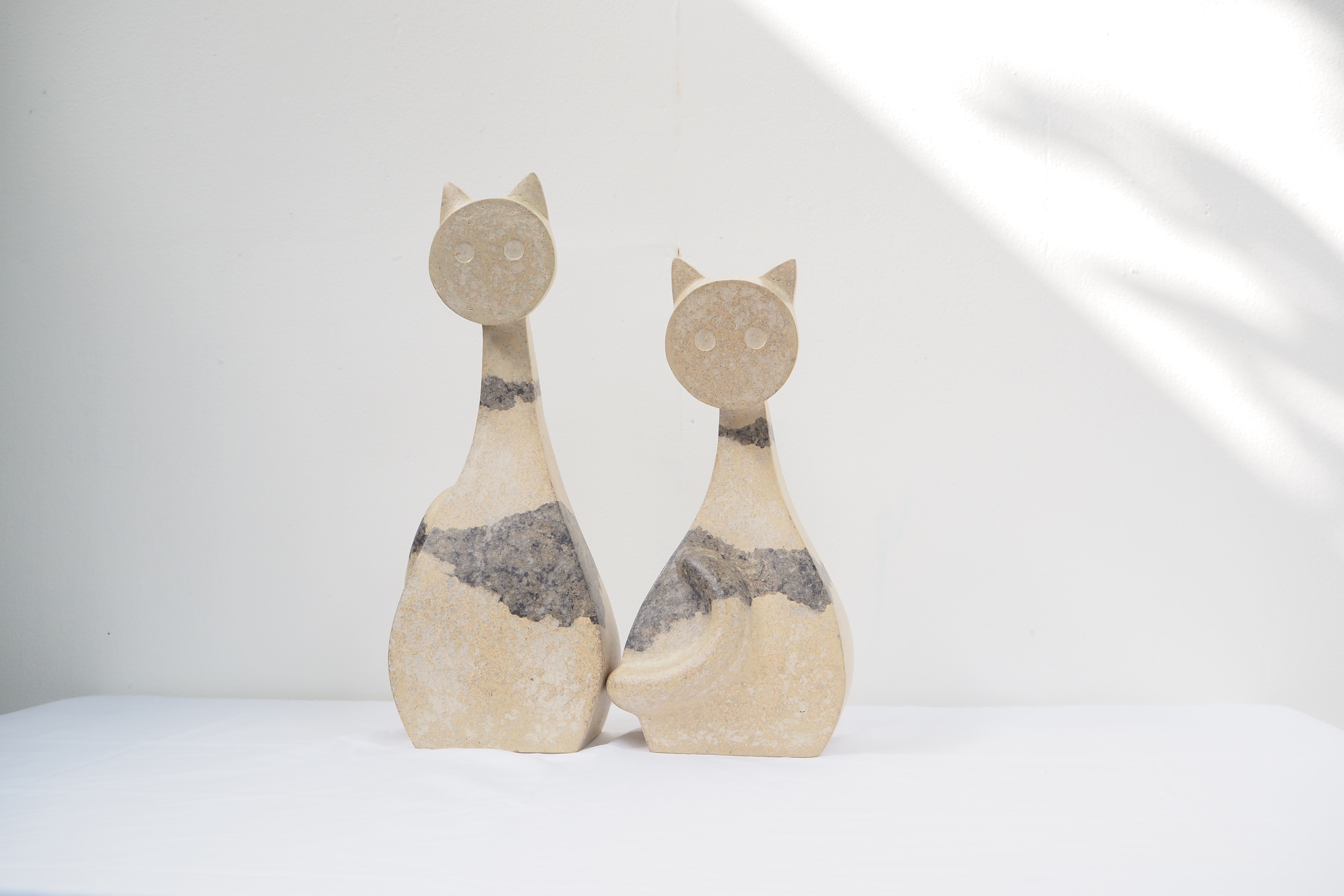 103PAPER NO.44 : PAPER SCULPTURE - Our designs give new life to recycled paper and other natural materials, Handmade sculptures , Which is created piece by piece. 103PAPER NO.44 : PAPER SCULPTURE - Our designs give new life to recycled paper and other natural materials, Handmade sculptures , Which is created piece by piece.