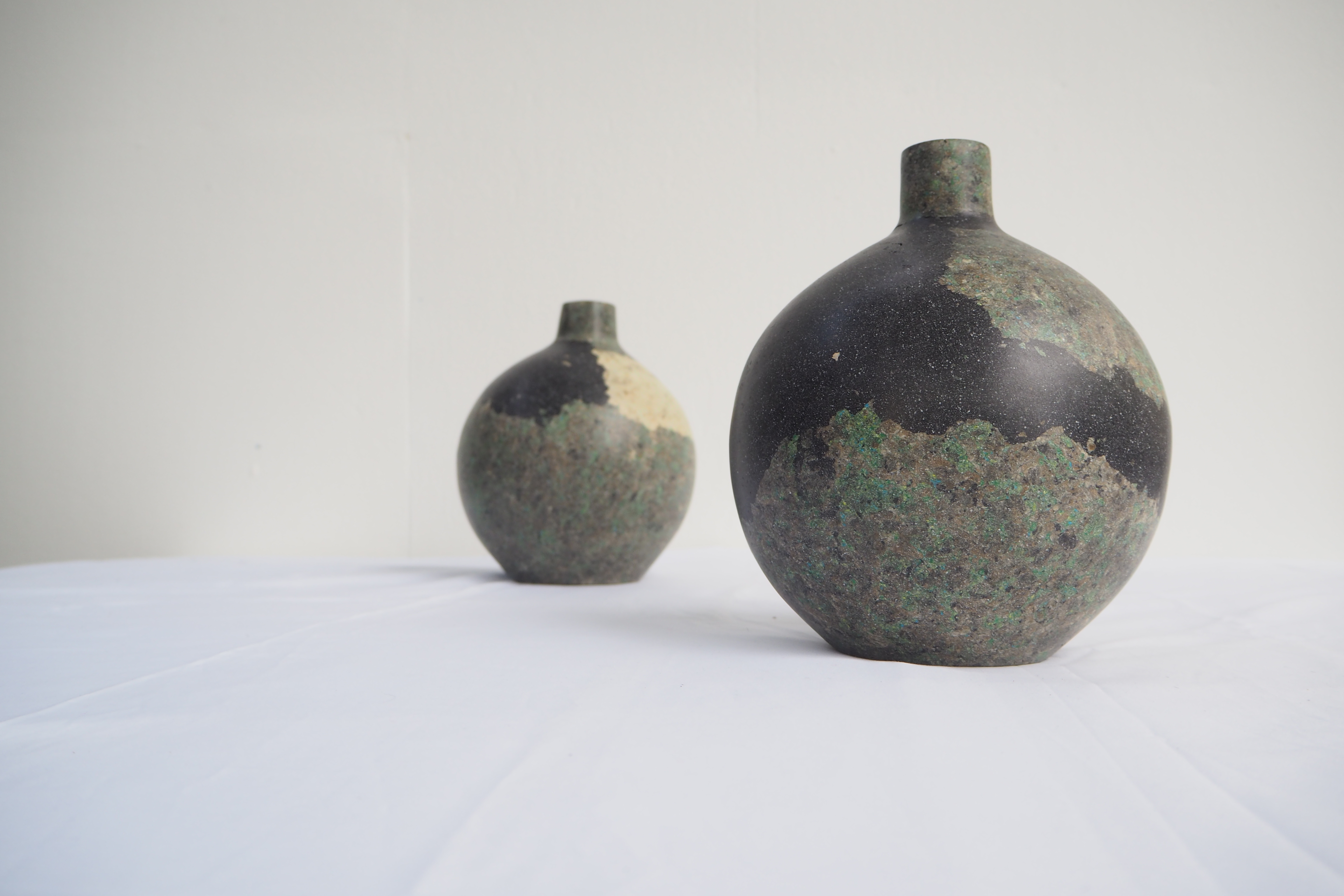103PAPER NO.41  :  PAPER VASE  -  Our designs give new life to recycled paper and other natural materials,  Handmade sculptures , Which is created piece by piece.