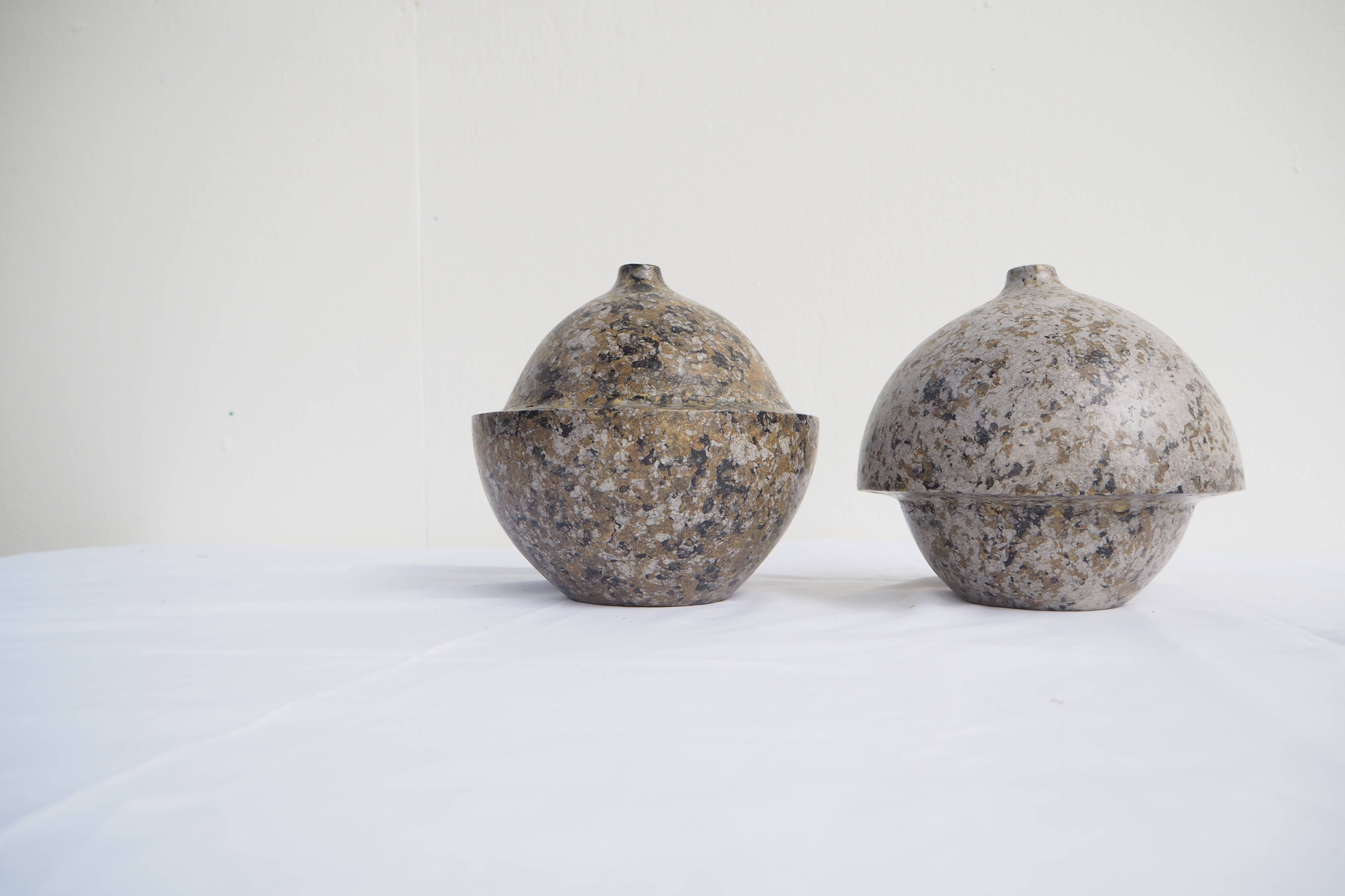 103PAPER NO.41  :  PAPER VASE  -  Our designs give new life to recycled paper and other natural materials,  Handmade sculptures , Which is created piece by piece.