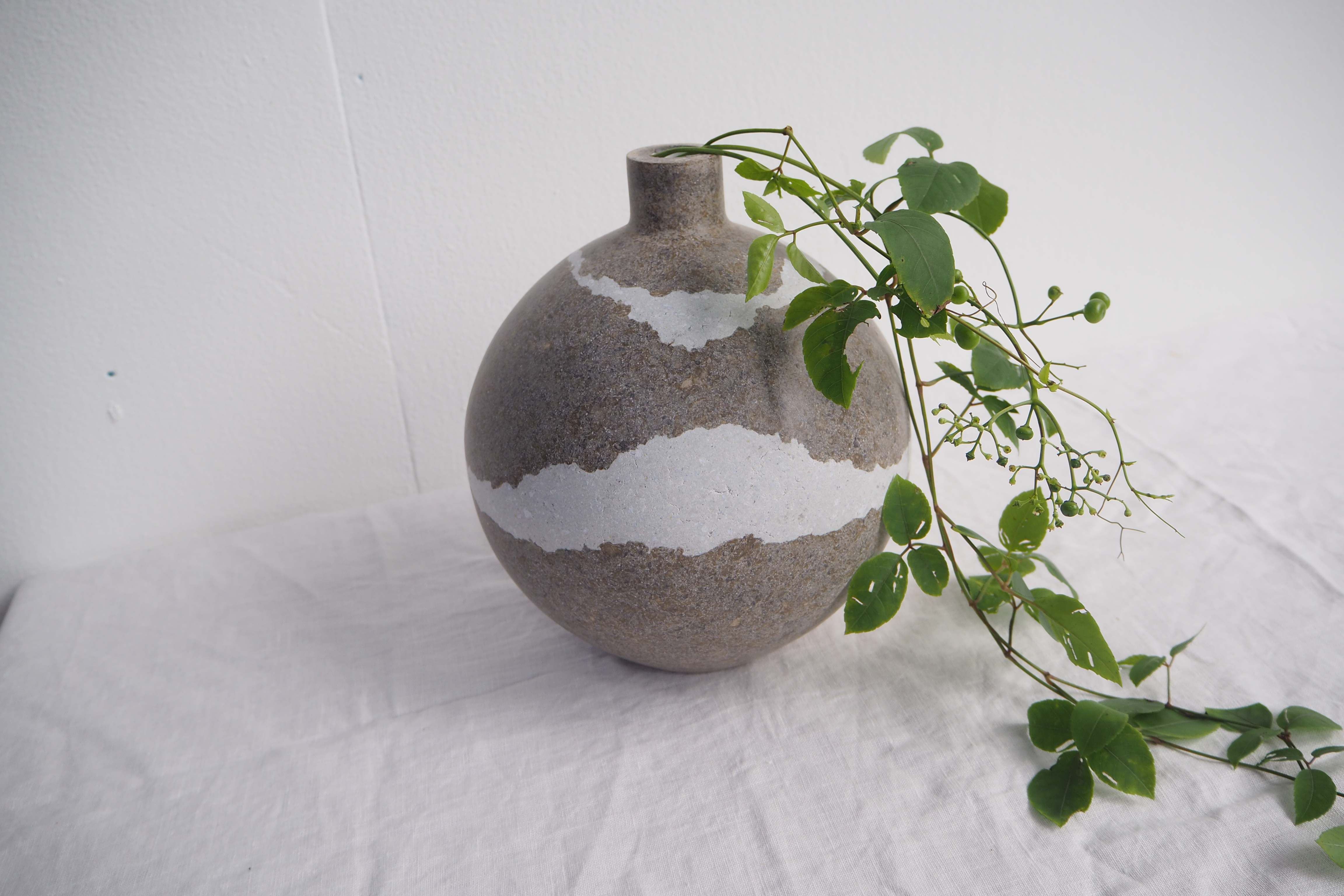 103PAPER NO.41  :  PAPER VASE  -  Our designs give new life to recycled paper and other natural materials,  Handmade sculptures , Which is created piece by piece.