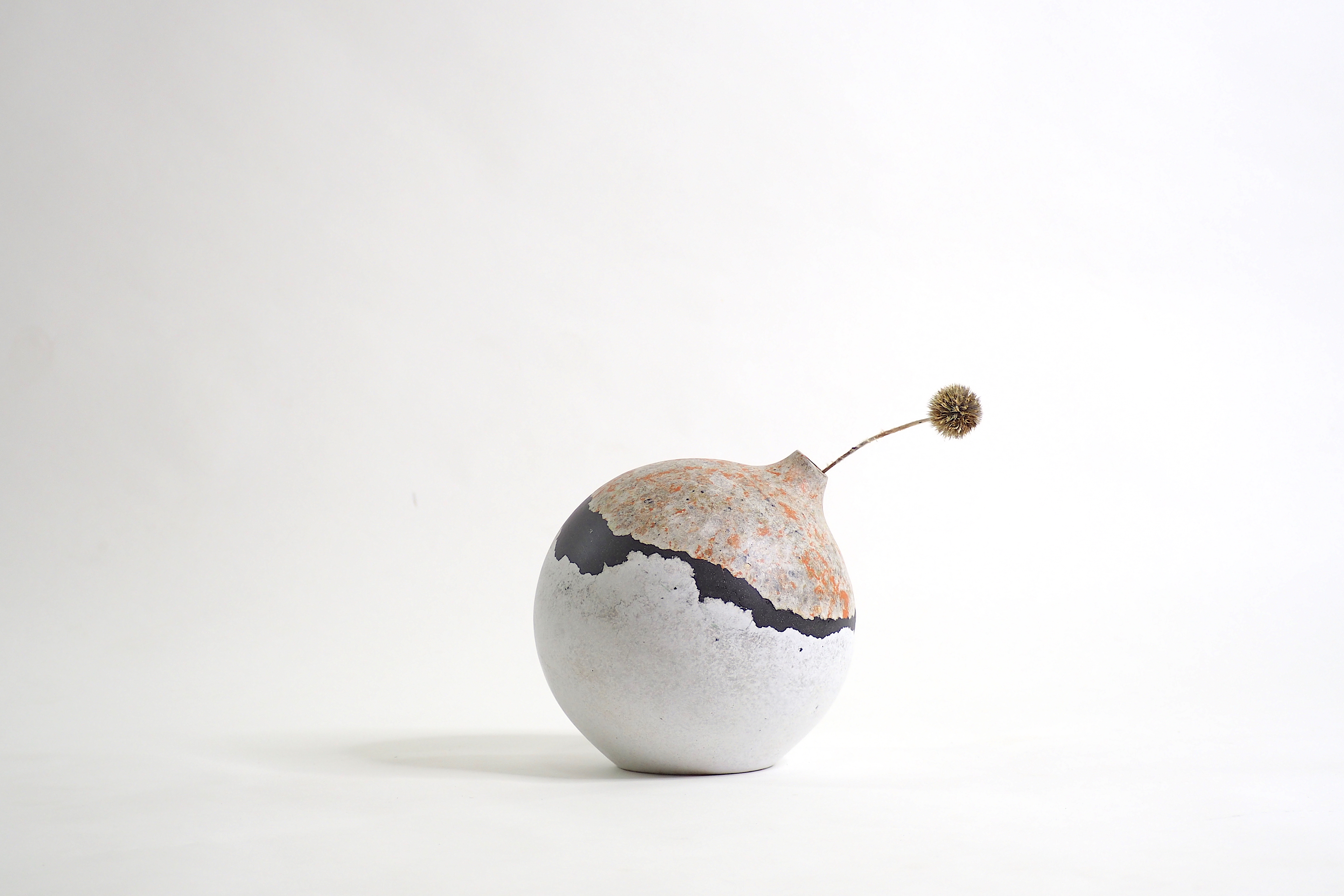 103PAPER NO.36  :  PAPER VASE  -  Our designs give new life to recycled paper and other natural materials,  Handmade sculptures , Which is created piece by piece.