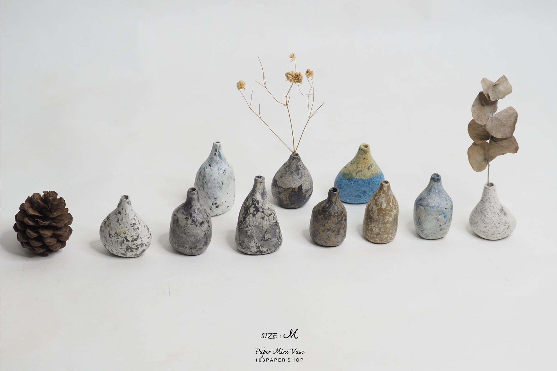 103PAPER NO.48 : PAPER MINI VASE - Our designs give new life to recycled paper and other natural materials, Handmade sculptures , Which is created piece by piece. 103PAPER NO.48 : PAPER MINI VASE - Our designs give new life to recycled paper and other natural materials, Handmade sculptures , Which is created piece by piece.