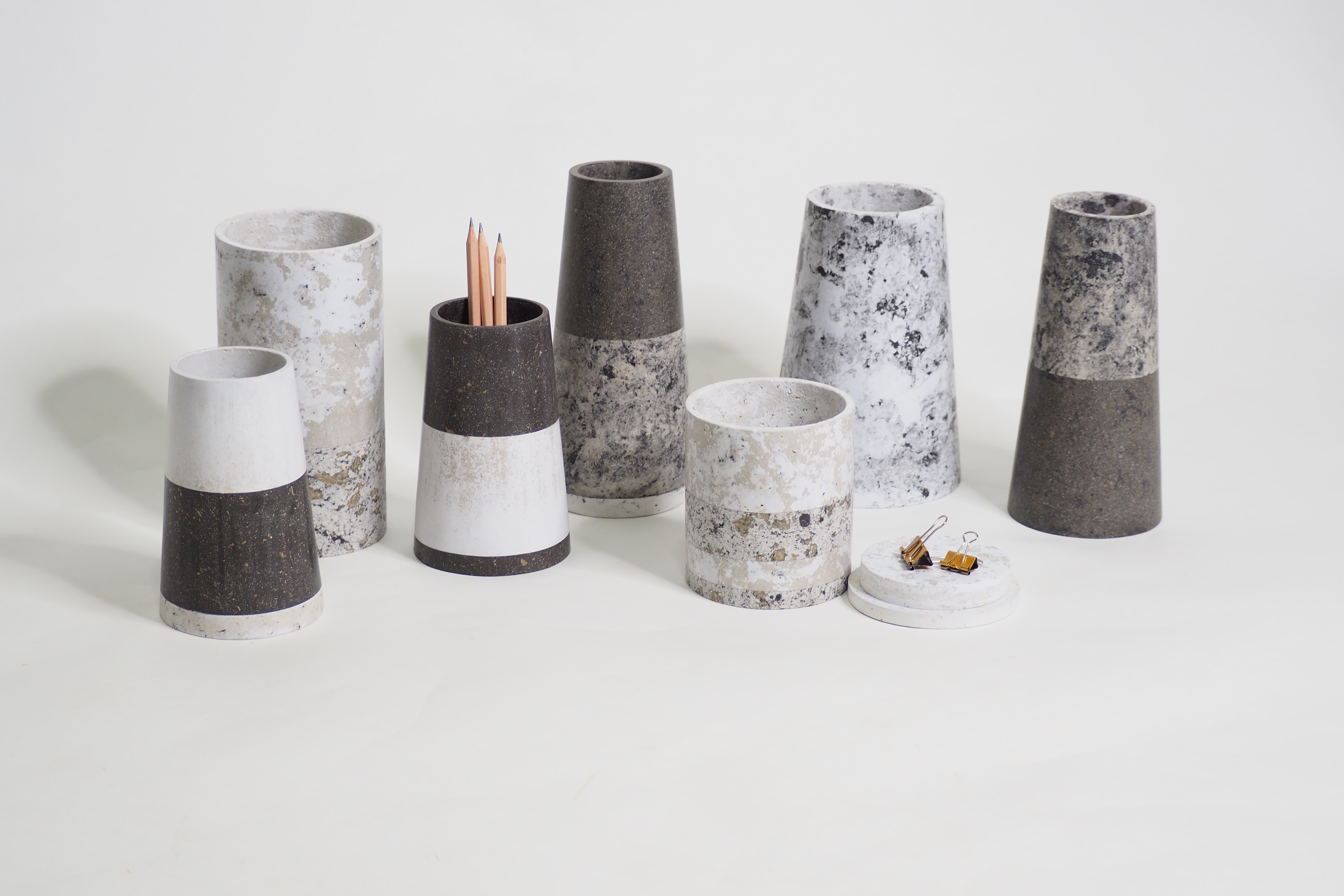 SIMPLY P COLLECTION NO.4  :  PAPER ACCESSORIES OTHER  -  Our designs give new life to recycled paper and other natural materials,  Handmade sculptures , Which is created piece by piece.