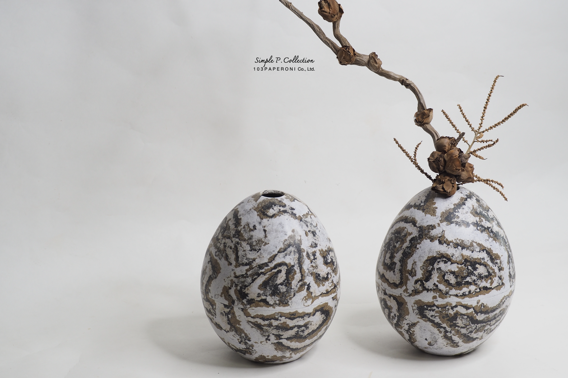SIMPLY P COLLECTION NO.3 : PAPER VASE - Our designs give new life to recycled paper and other natural materials, Handmade sculptures , Which is created piece by piece. SIMPLY P COLLECTION NO.3 : PAPER VASE - Our designs give new life to recycled paper and other natural materials, Handmade sculptures , Which is created piece by piece.