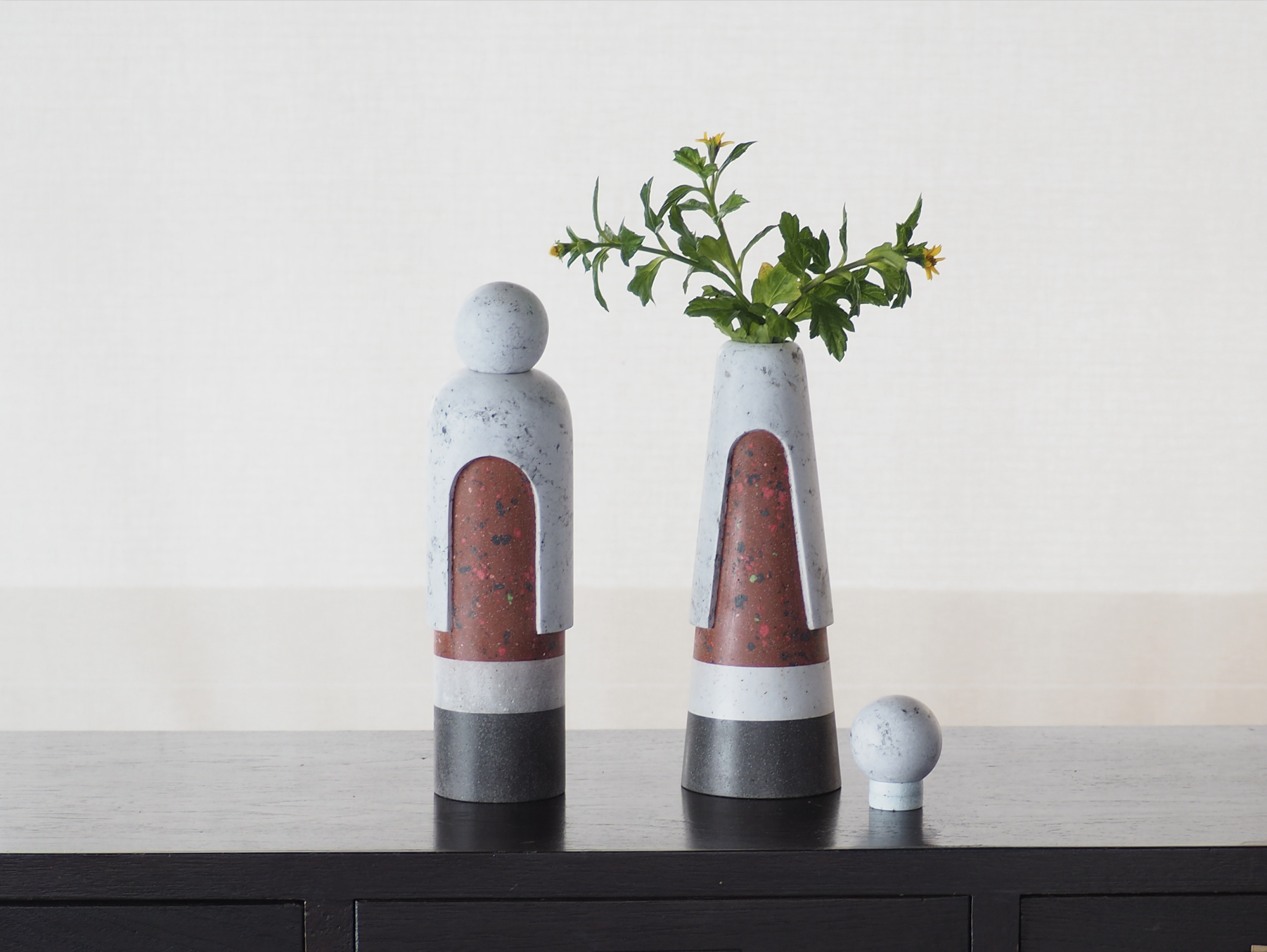 MR. & MRS. DUAL   :  PAPER SCULPTURE AND PAPER VASE ( 2 FUNCTIONS )  -  Our designs give new life to recycled paper and other natural materials,  Handmade sculptures , Which is created piece by piece.