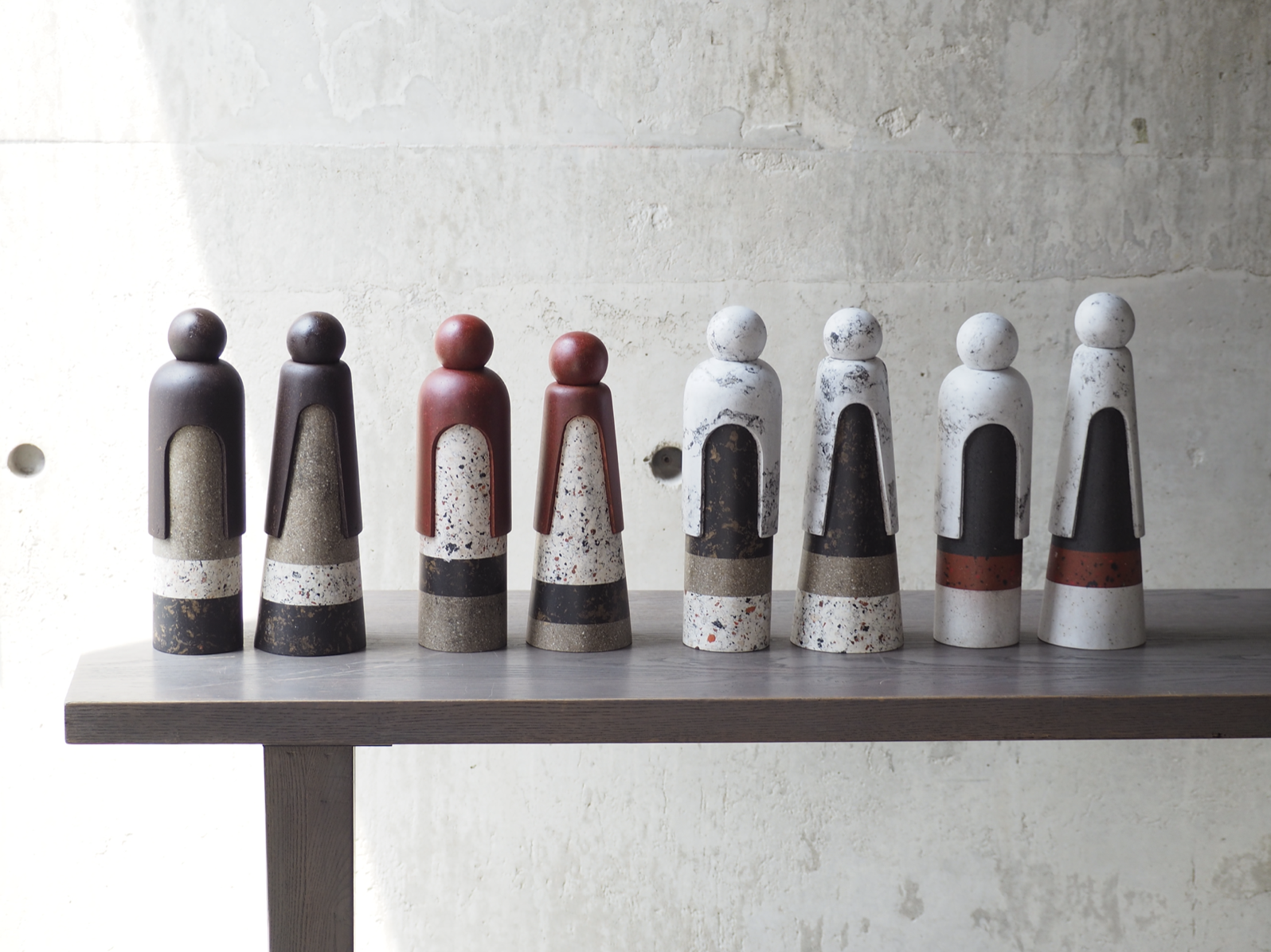 MR. & MRS. DUAL   :  PAPER SCULPTURE AND PAPER VASE ( 2 FUNCTIONS )  -  Our designs give new life to recycled paper and other natural materials,  Handmade sculptures , Which is created piece by piece.