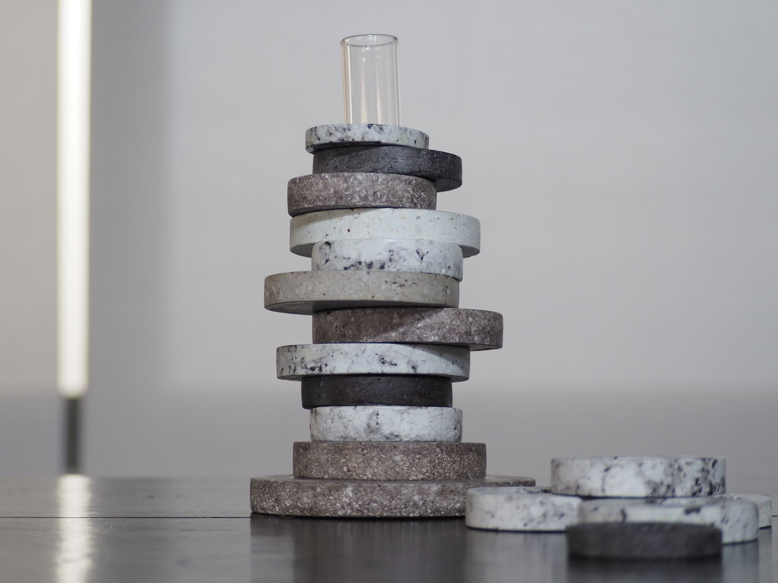 NEXTS NO.4 ( TURN TO ) : PAPER VASE - Our designs give new life to recycled paper and other natural materials, Handmade sculptures , Which is created piece by piece. NEXTS NO.4 ( TURN TO ) : PAPER VASE - Our designs give new life to recycled paper and other natural materials, Handmade sculptures , Which is created piece by piece.