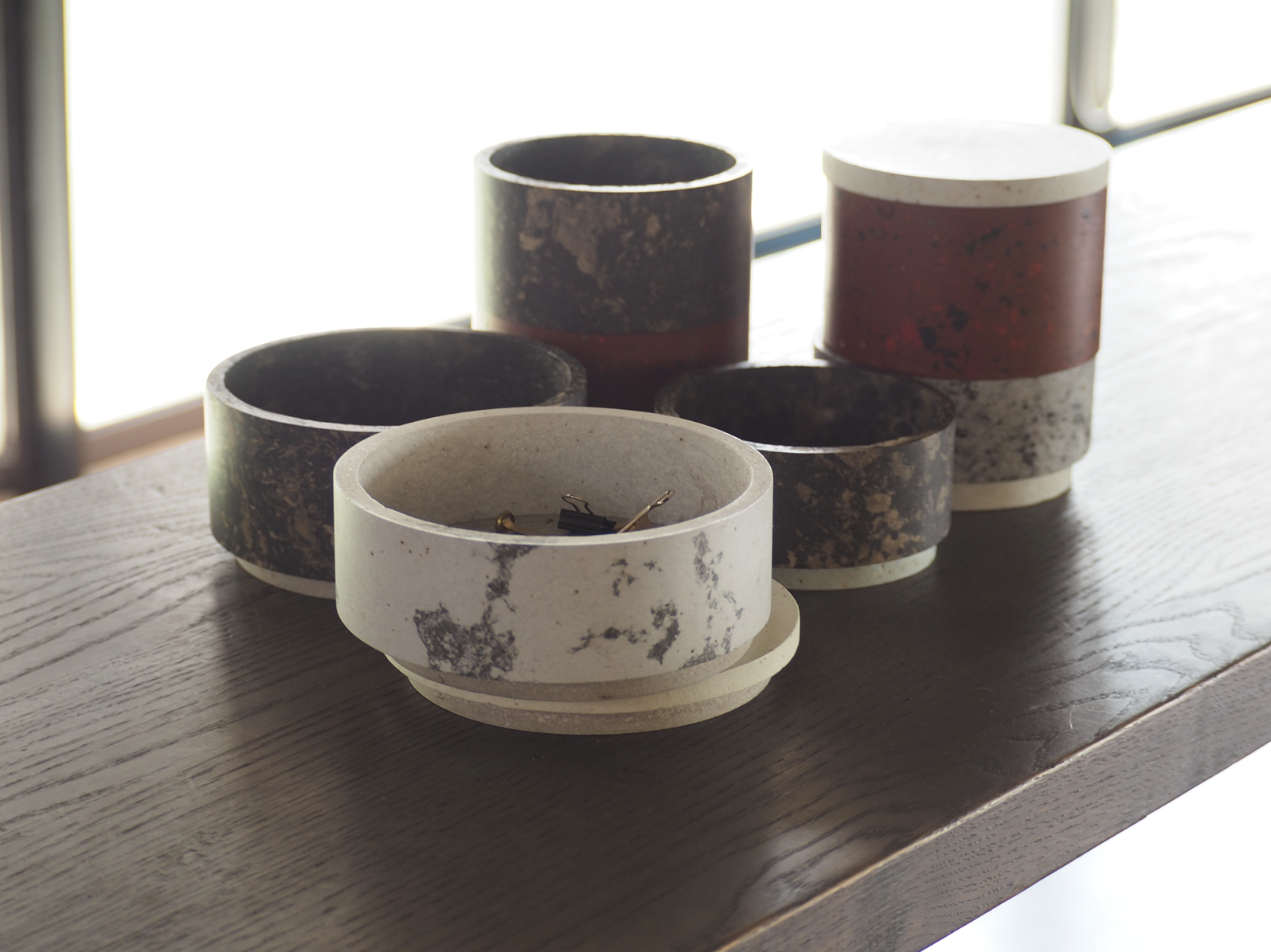 KA-POOK OR PINTO : PAPER ACCESSORIES OTHER - Our designs give new life to recycled paper and other natural materials, Handmade sculptures , Which is created piece by piece. KA-POOK OR PINTO : PAPER ACCESSORIES OTHER - Our designs give new life to recycled paper and other natural materials, Handmade sculptures , Which is created piece by piece.