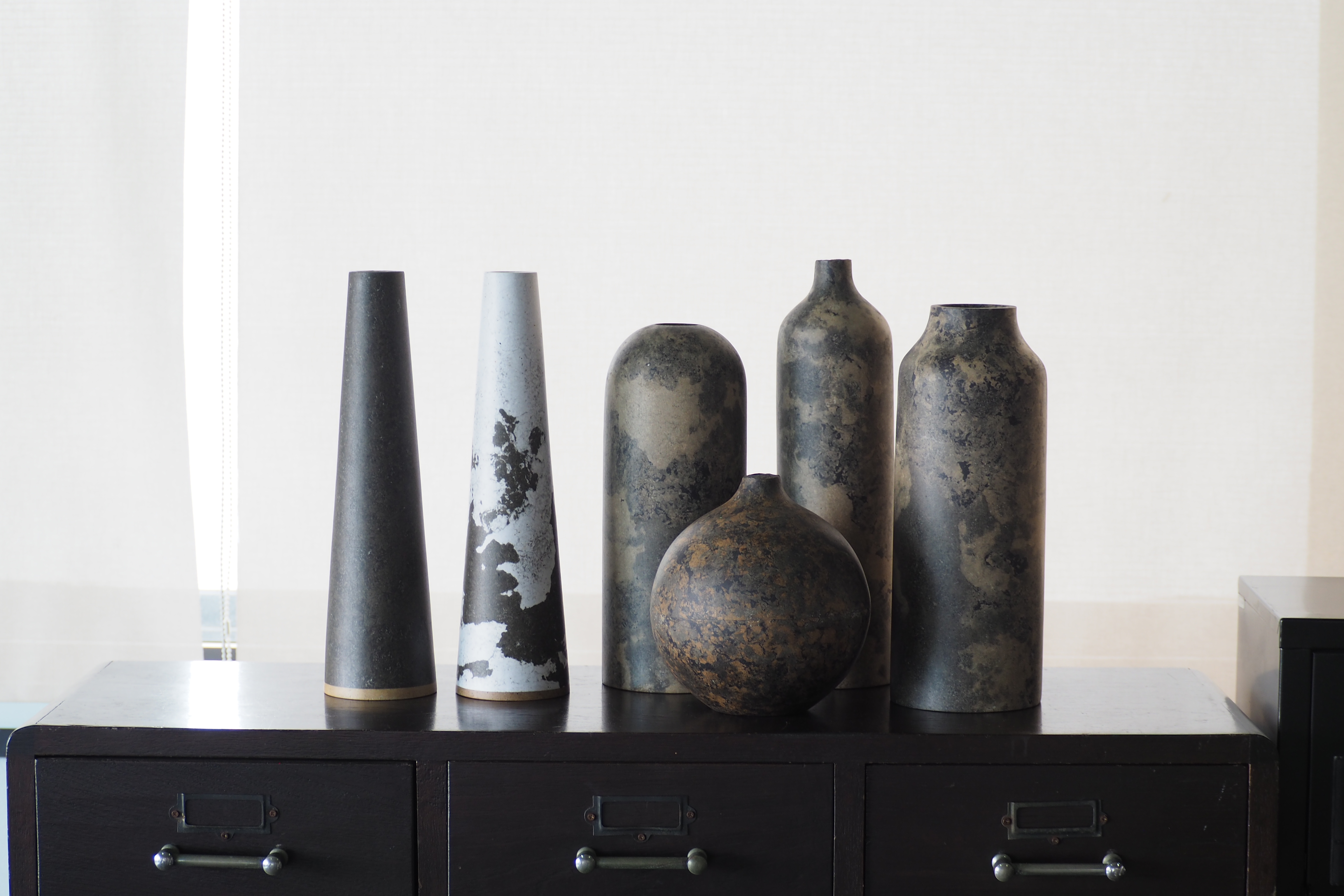 NEXTS COLLECTION NO.4  :  PAPER VASE  -  Our designs give new life to recycled paper and other natural materials,  Handmade sculptures , Which is created piece by piece.