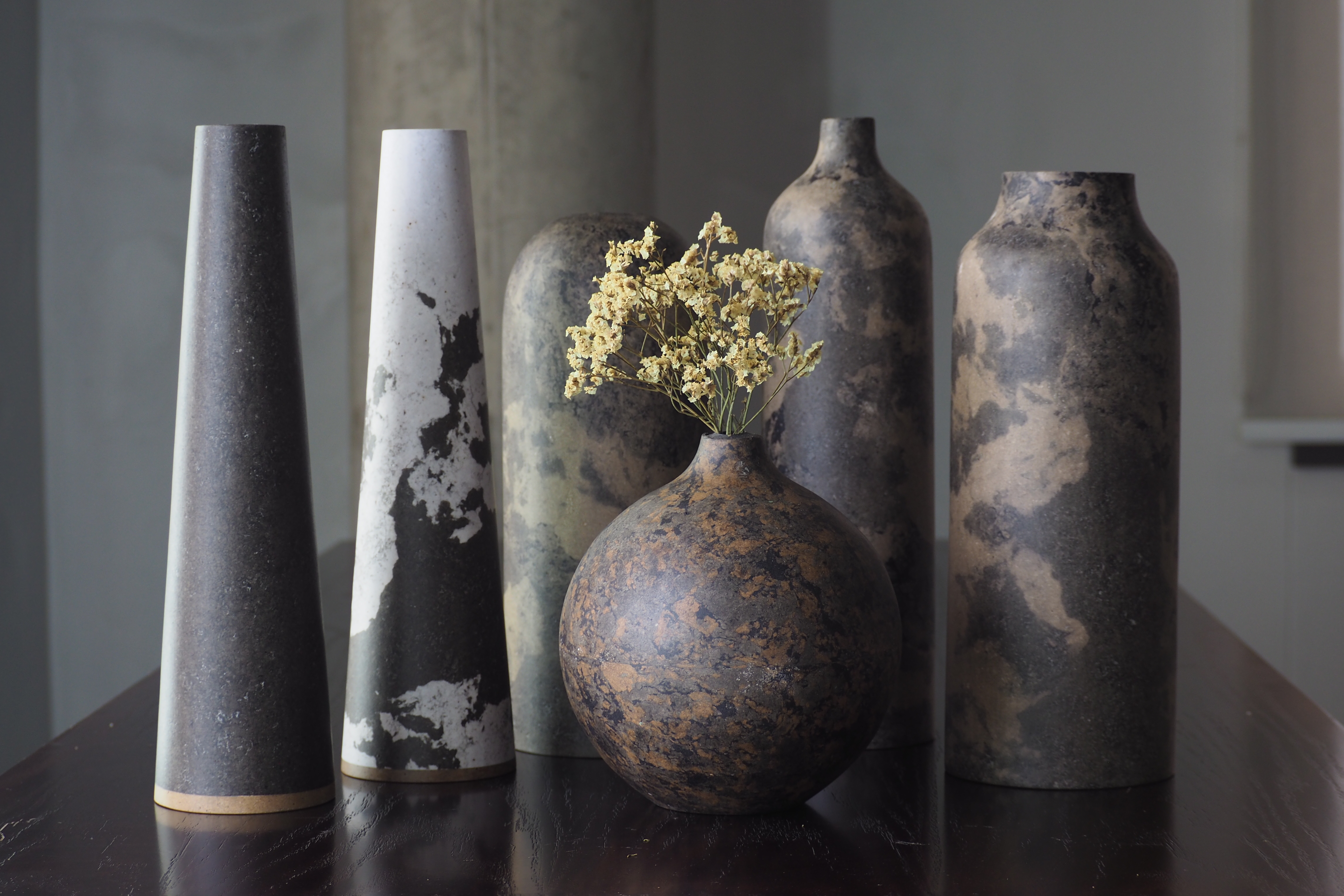 NEXTS COLLECTION NO.4  :  PAPER VASE  -  Our designs give new life to recycled paper and other natural materials,  Handmade sculptures , Which is created piece by piece.