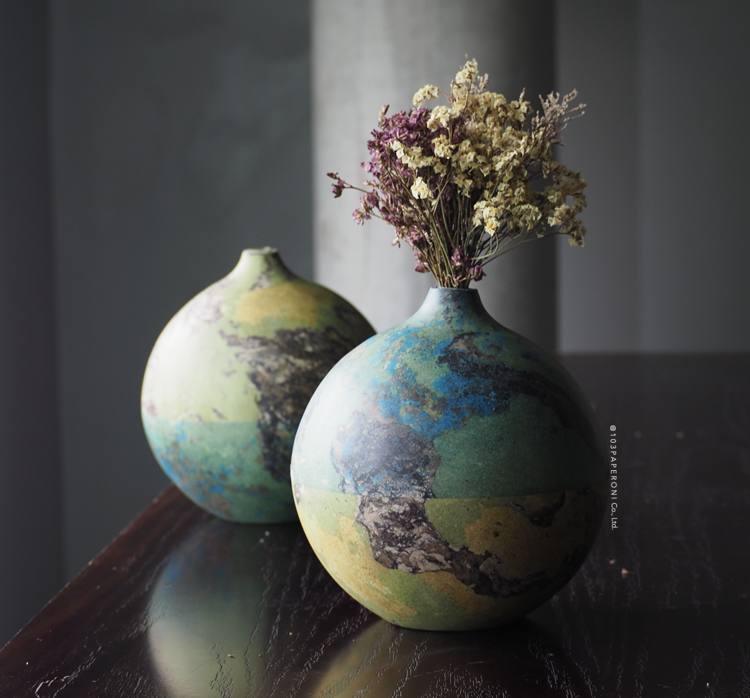 NEXTS COLLECTION NO.6  :  PAPER VASE  -  Our designs give new life to recycled paper and other natural materials,  Handmade sculptures , Which is created piece by piece.