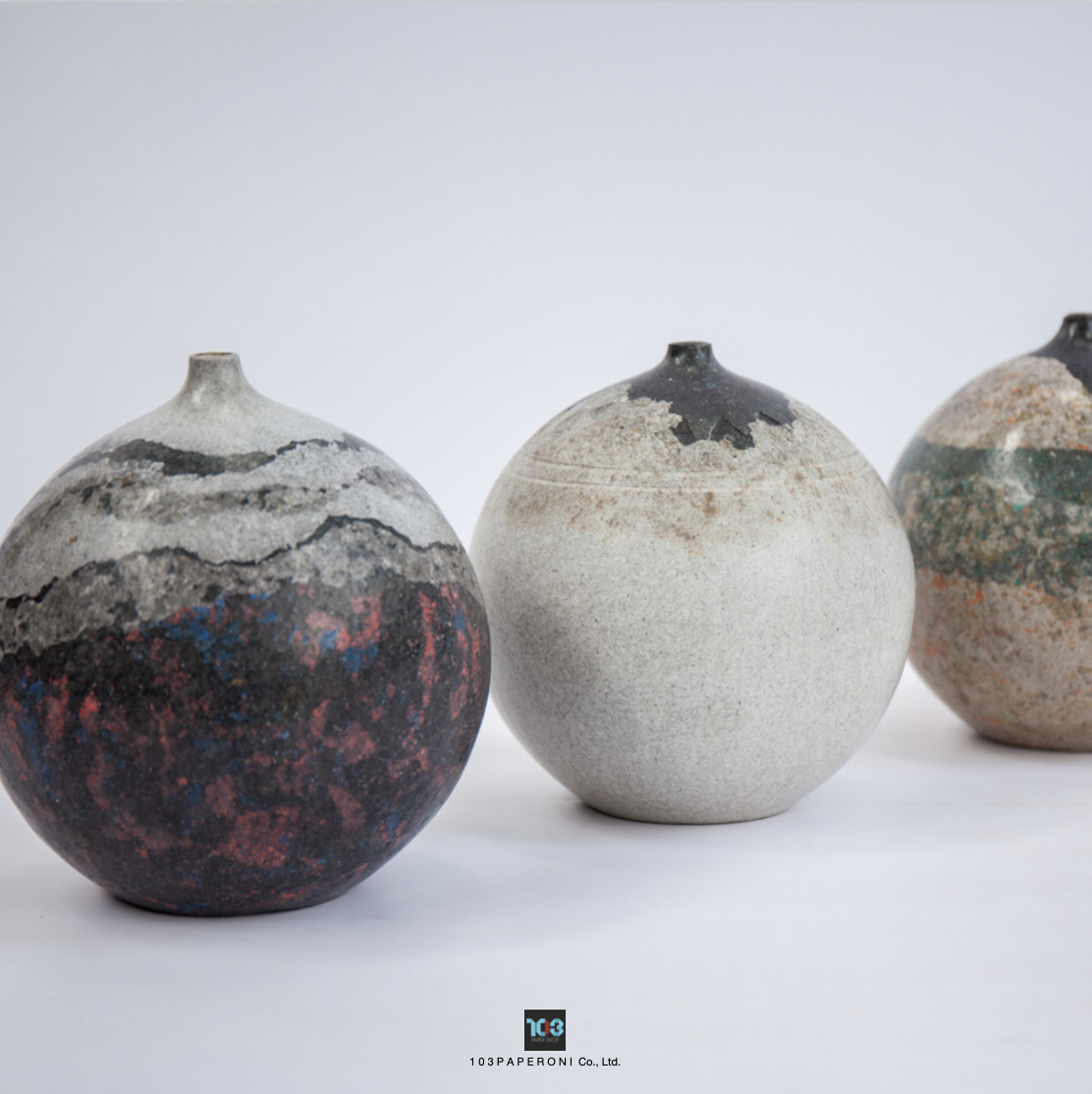 103PAPER NO.9 : PAPER VASE - Our designs give new life to recycled paper and other natural materials, Handmade sculptures , Which is created piece by piece. 103PAPER NO.9 : PAPER VASE - Our designs give new life to recycled paper and other natural materials, Handmade sculptures , Which is created piece by piece.