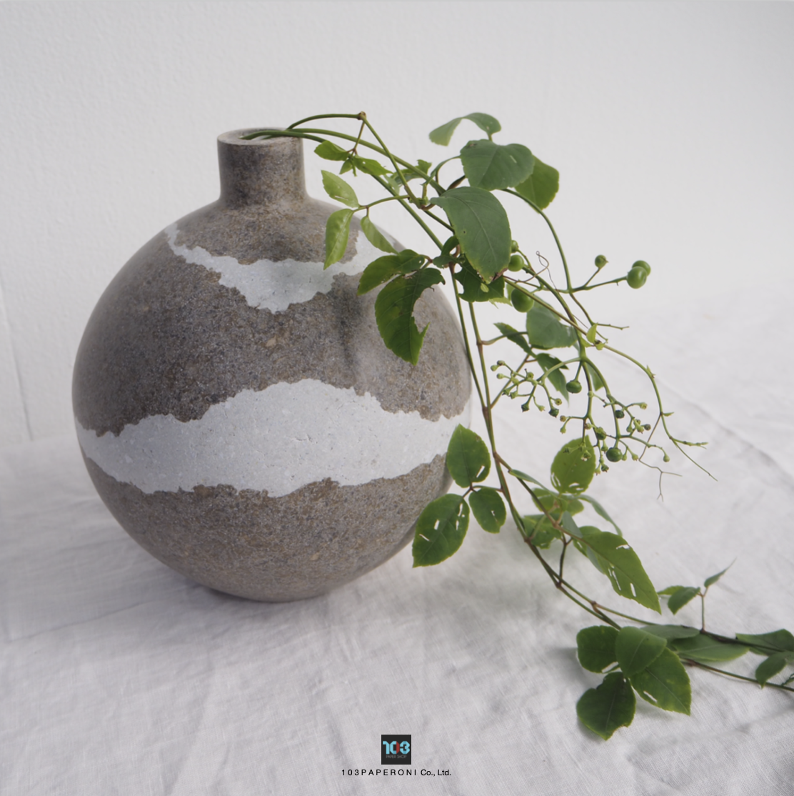 103PAPER NO.41 : PAPER VASE - Our designs give new life to recycled paper and other natural materials, Handmade sculptures , Which is created piece by piece. 103PAPER NO.41 : PAPER VASE - Our designs give new life to recycled paper and other natural materials, Handmade sculptures , Which is created piece by piece.