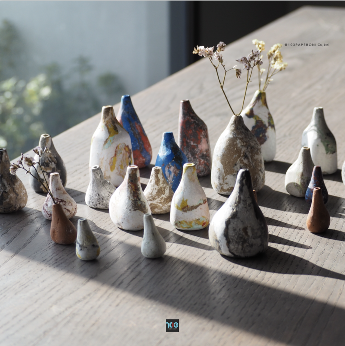 103PAPER NO.48 : PAPER MINI VASE - Our designs give new life to recycled paper and other natural materials, Handmade sculptures , Which is created piece by piece. 103PAPER NO.48 : PAPER MINI VASE - Our designs give new life to recycled paper and other natural materials, Handmade sculptures , Which is created piece by piece.